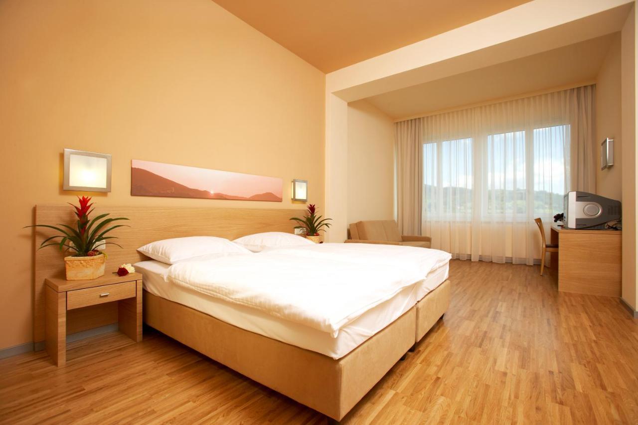 Hotel-Restaurant Allmer ヴァイツ 部屋 写真